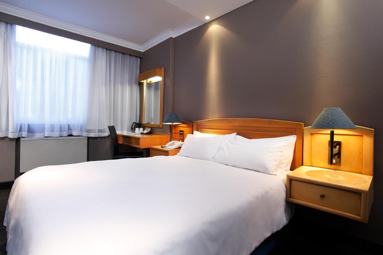 Manhattan Hotel Pretoria-Noord Kültér fotó