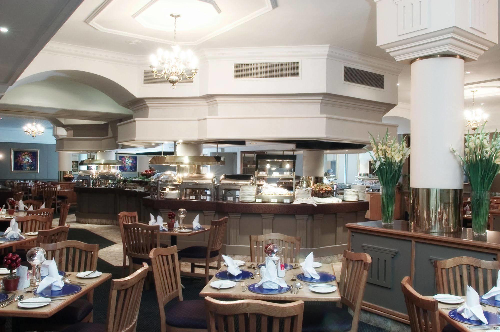 Manhattan Hotel Pretoria-Noord Kültér fotó