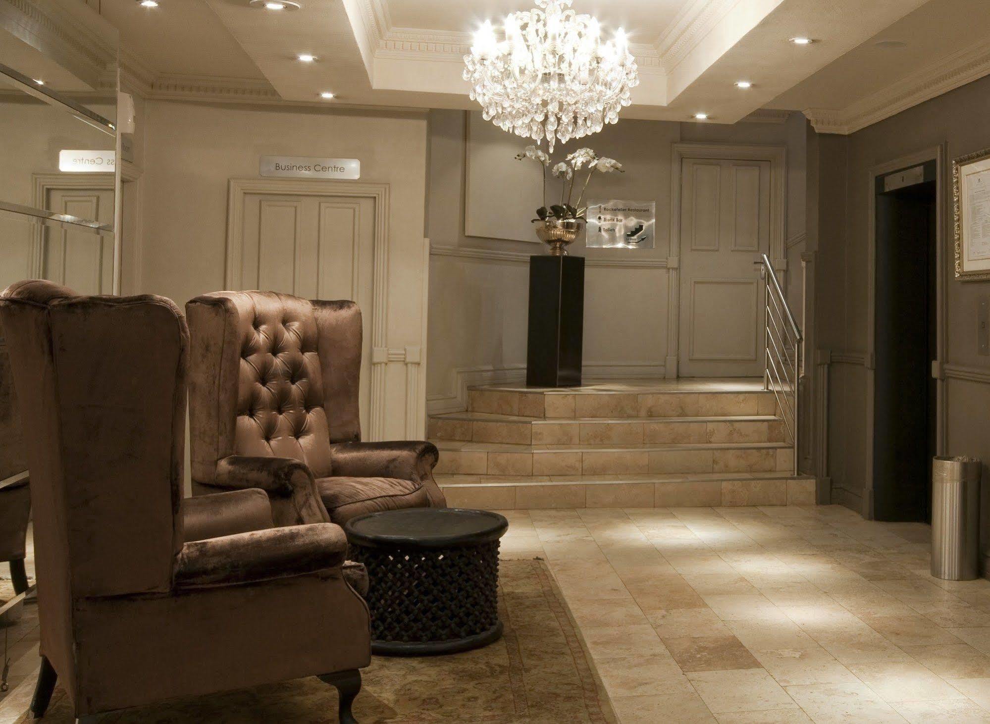 Manhattan Hotel Pretoria-Noord Kültér fotó