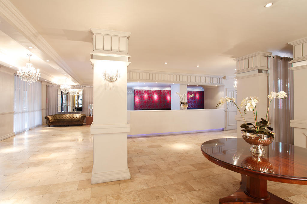 Manhattan Hotel Pretoria-Noord Kültér fotó